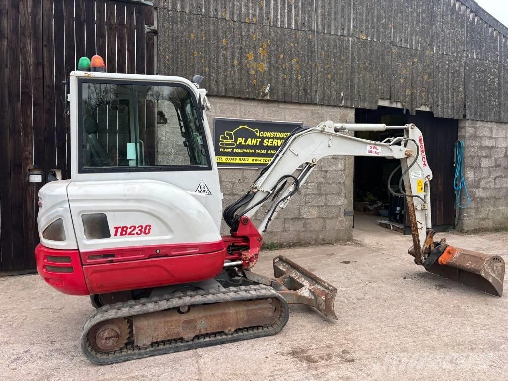 Takeuchi TB 230 Εκσκαφάκι (διαβολάκι) < 7t