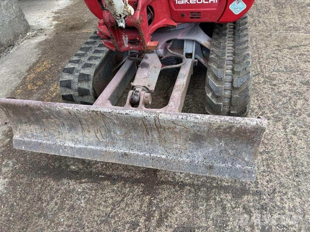 Takeuchi TB 230 Εκσκαφάκι (διαβολάκι) < 7t