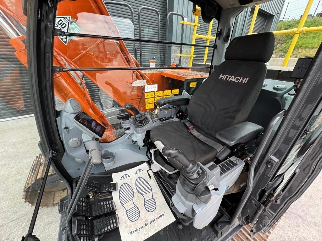 Hitachi ZX 130LCN-7 Εκσκαφείς με ερπύστριες