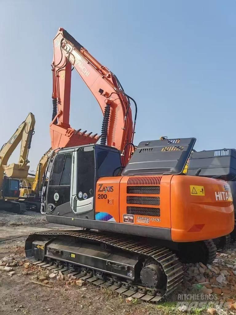 Hitachi 200-3 Εκσκαφείς με ερπύστριες