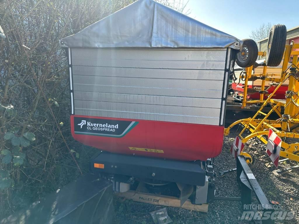 Kverneland CL 1300 Διαστρωτήρες ανοργάνων