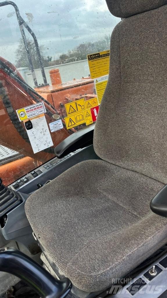 Doosan DX225 Εκσκαφείς με τροχούς - λάστιχα