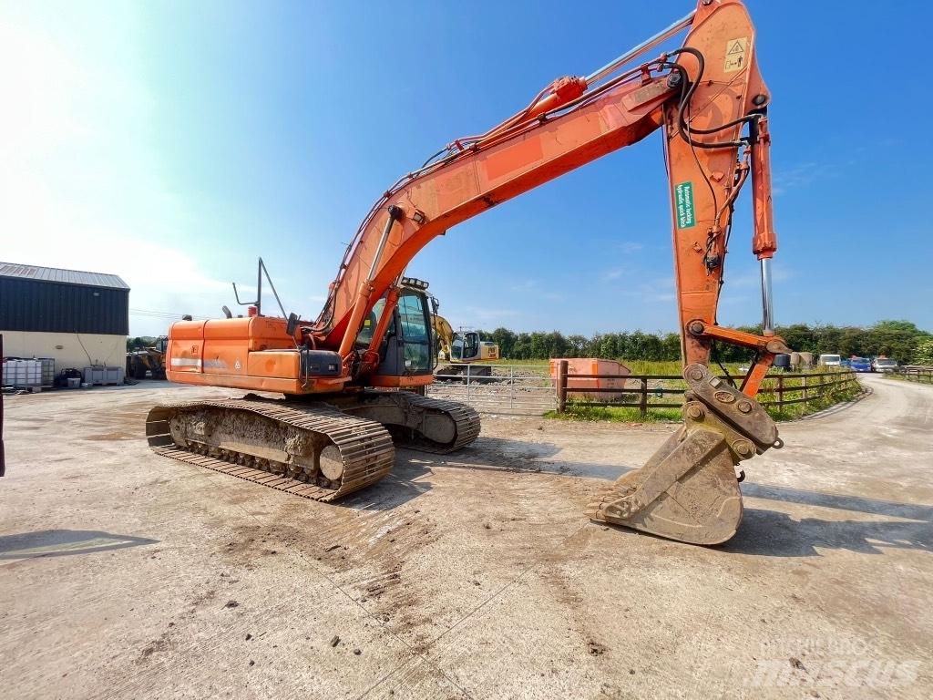 Doosan DX225 Εκσκαφείς με τροχούς - λάστιχα