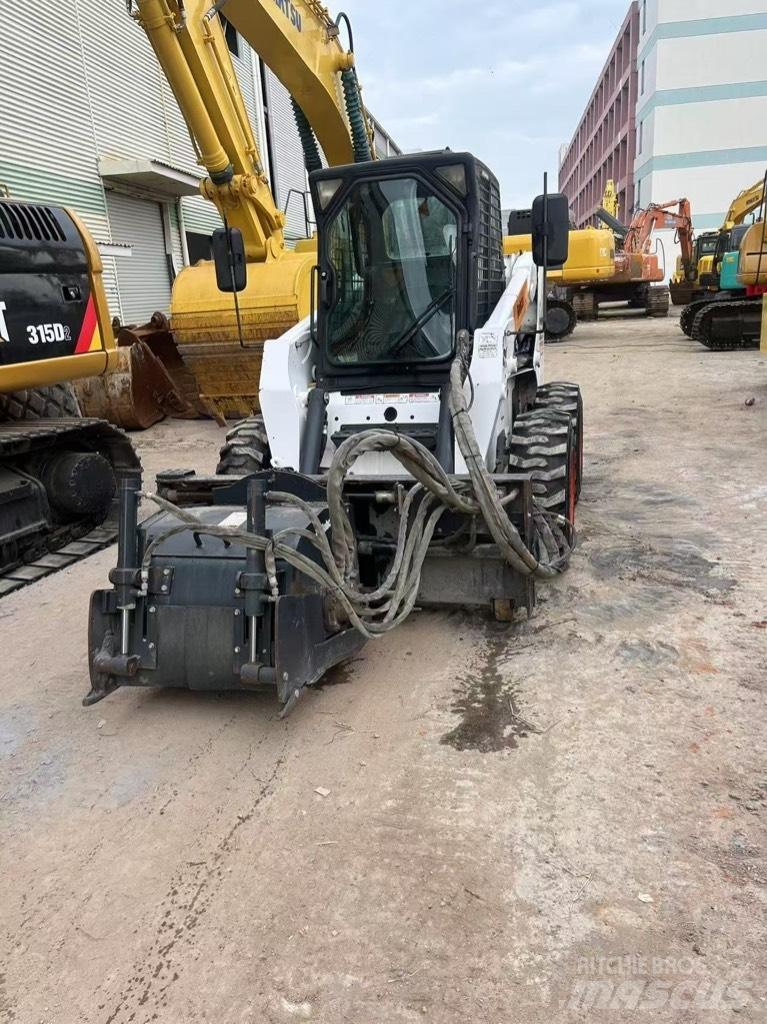 Bobcat S 220 Φορτωτάκια