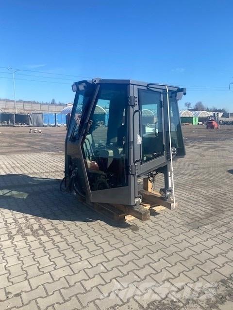 CASE D 1650 NEW CAB Καμπίνες και εσωτερικό