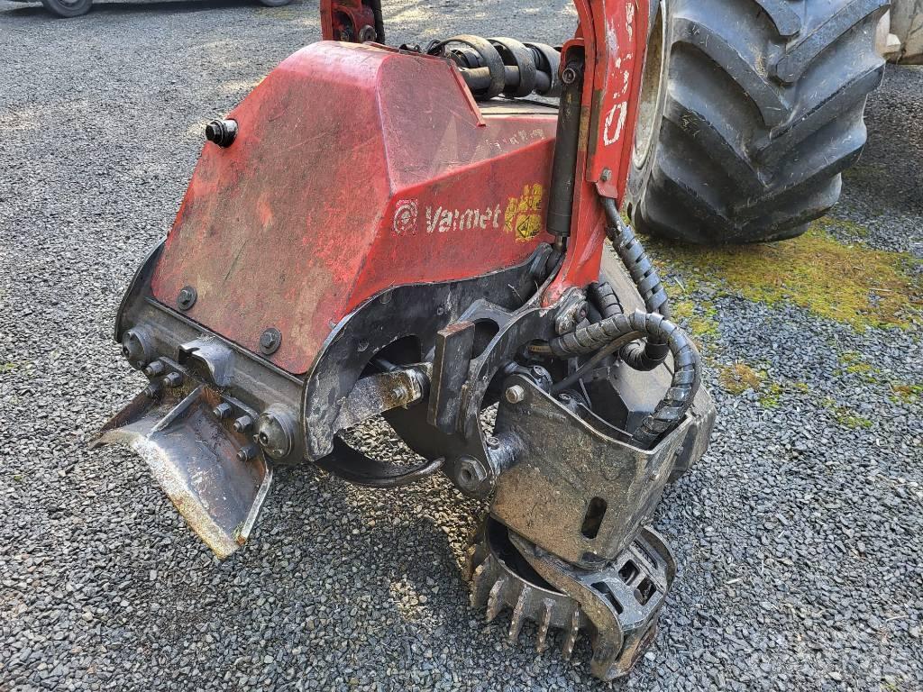 Komatsu 911.4 Θεριζοαλωνιστικές μηχανές