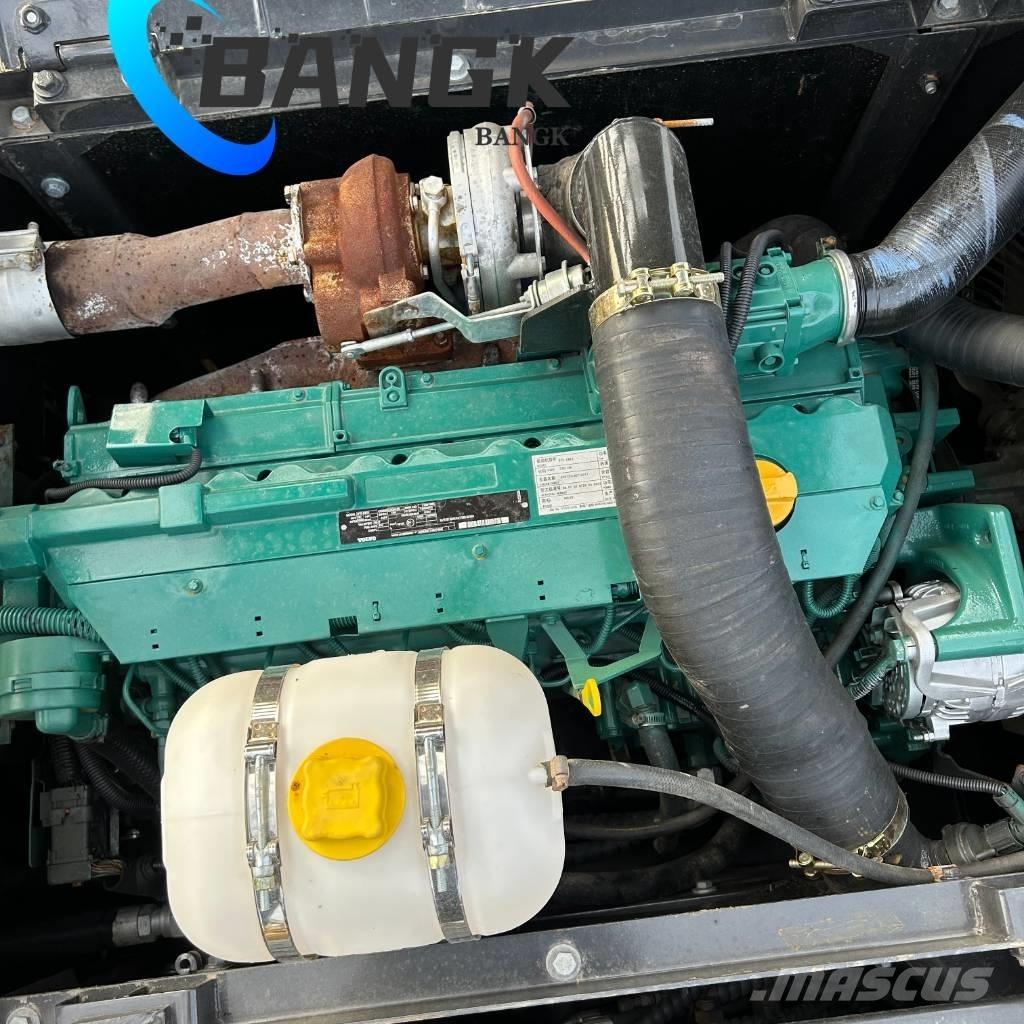 Volvo EC 240 Εκσκαφείς με ερπύστριες