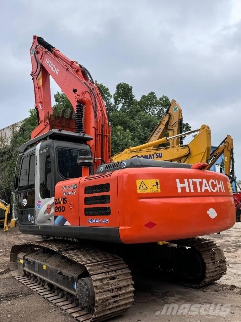 Hitachi ZX 200 Εκσκαφείς με ερπύστριες