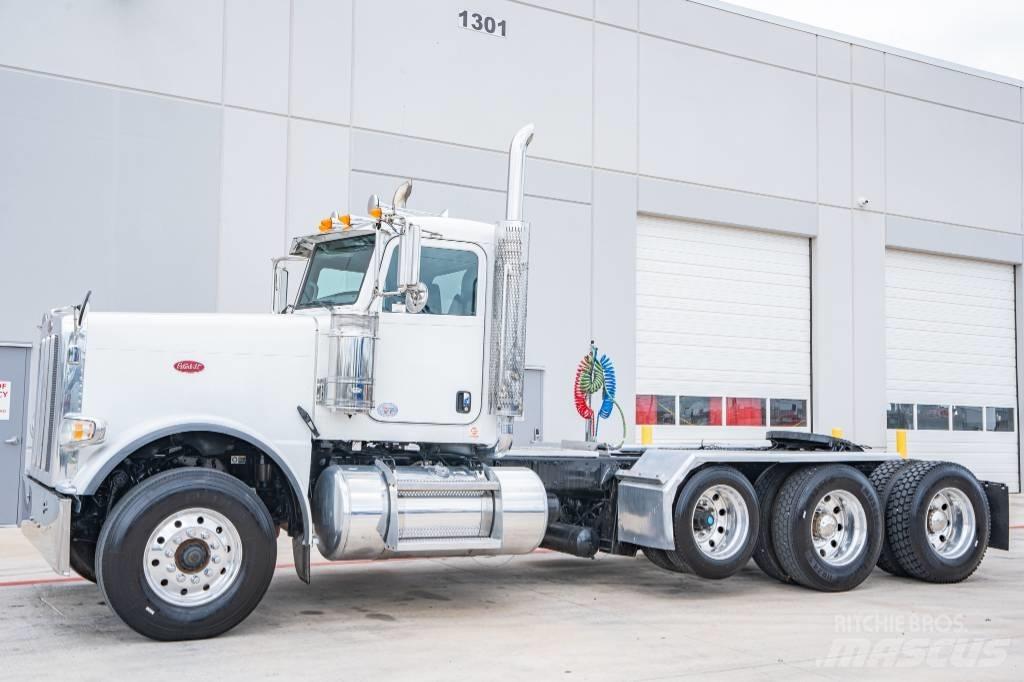 Peterbilt 389 Τράκτορες
