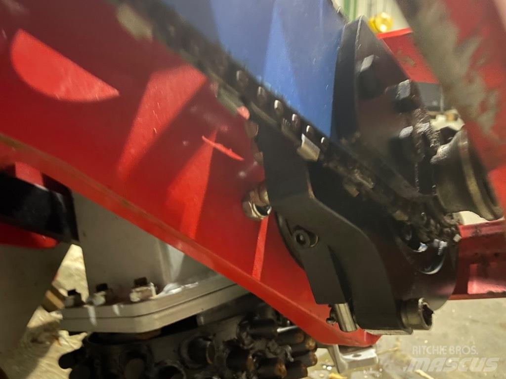 Nisula 425 H Θεριζοαλωνιστικές μηχανές