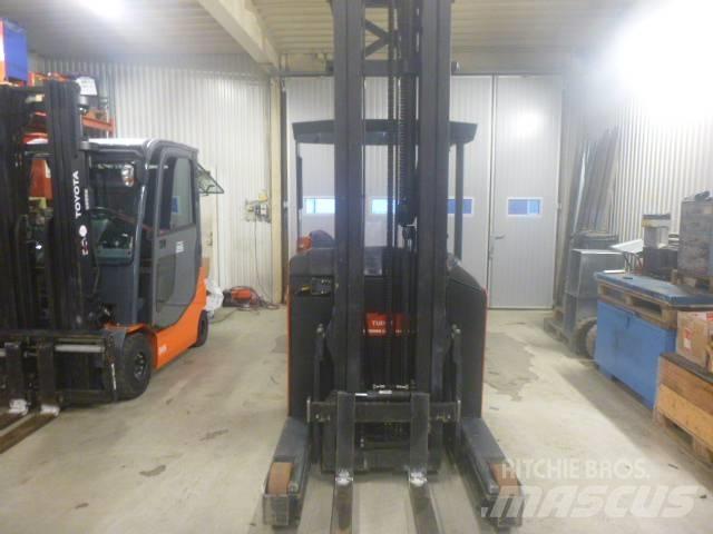 Toyota BT RR B2 Ανυψωτικά στενών δρόμων