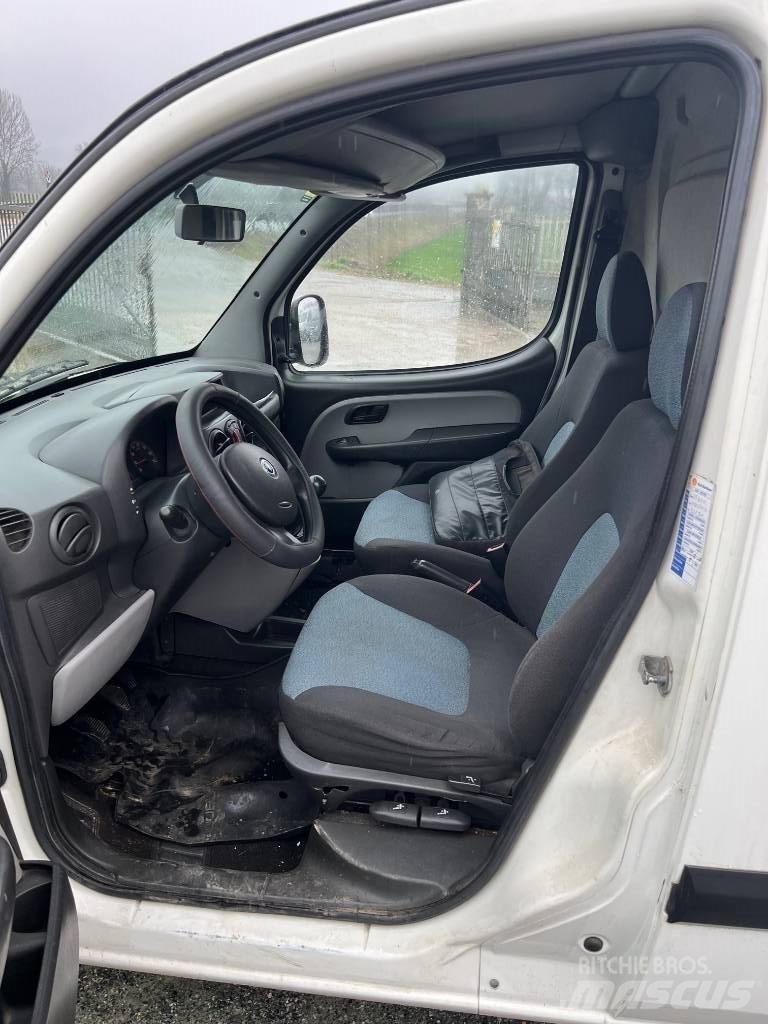 Fiat Doblo Cargo Κλούβες με συρόμενες πόρτες