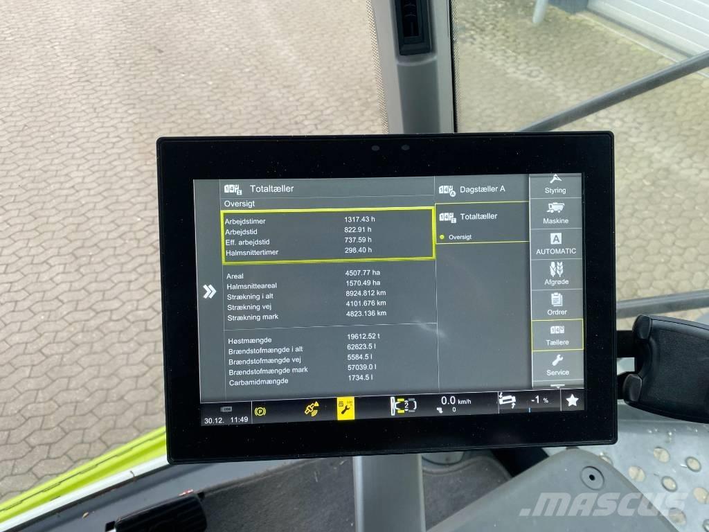 CLAAS Lexion 8800 TT Θεριζοαλωνιστικές μηχανές