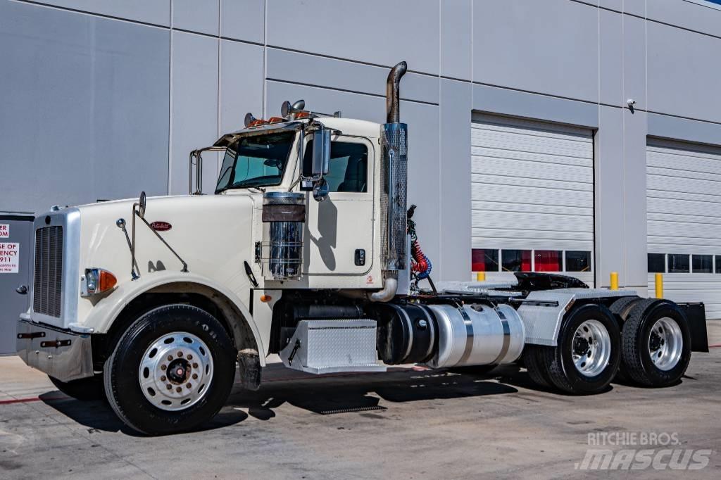 Peterbilt 367 Τράκτορες