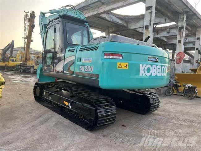 Kobelco SK 220 Εκσκαφείς με ερπύστριες