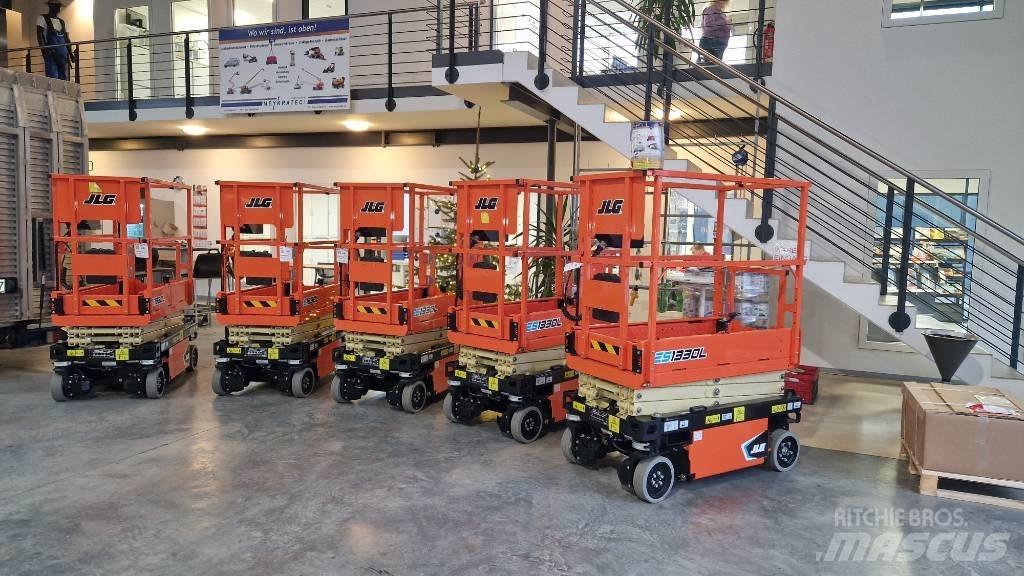 JLG ES 1330 L Ανυψωτήρες ψαλιδωτής άρθρωσης