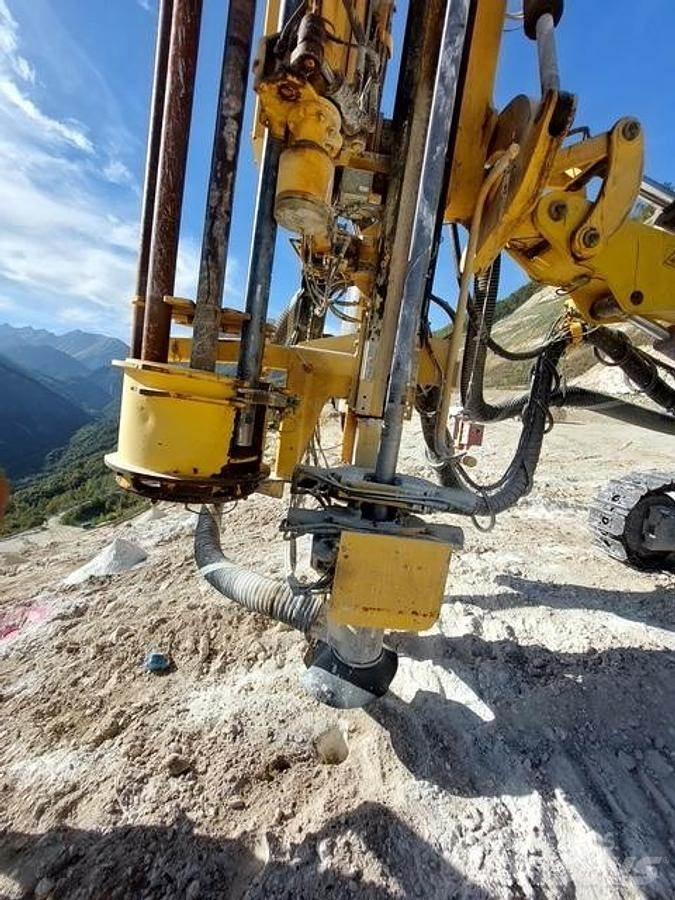 Atlas Copco Roc F6 Εξοπλισμός επιφανειακών γεωτρήσεων