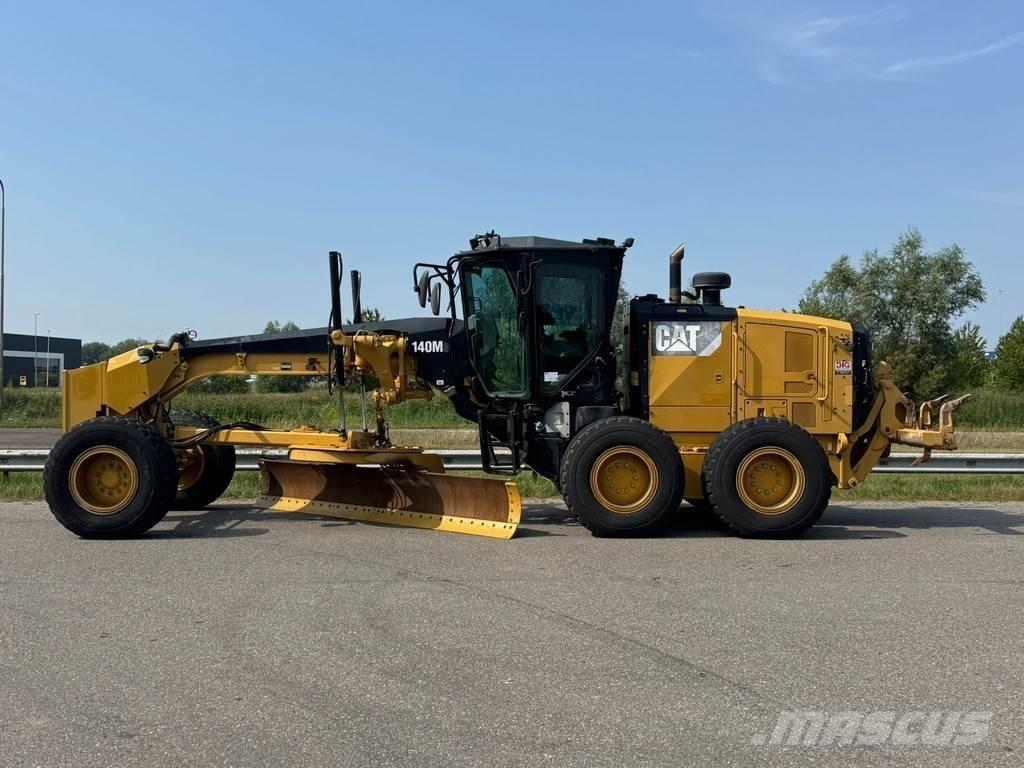 CAT 140M3 Γκρέιντερς