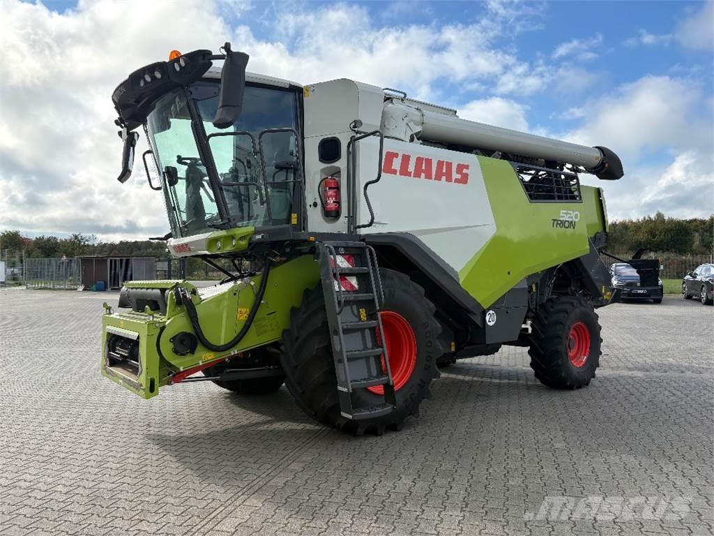 CLAAS TRION 520 Θεριζοαλωνιστικές μηχανές