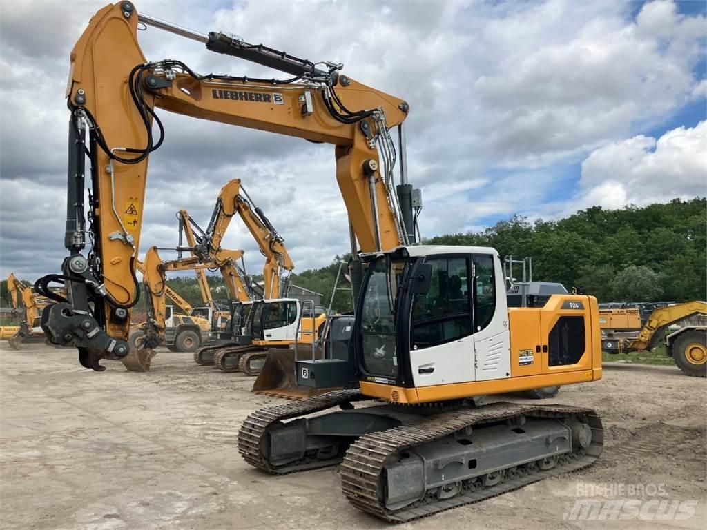 Liebherr R924 Εκσκαφείς με ερπύστριες