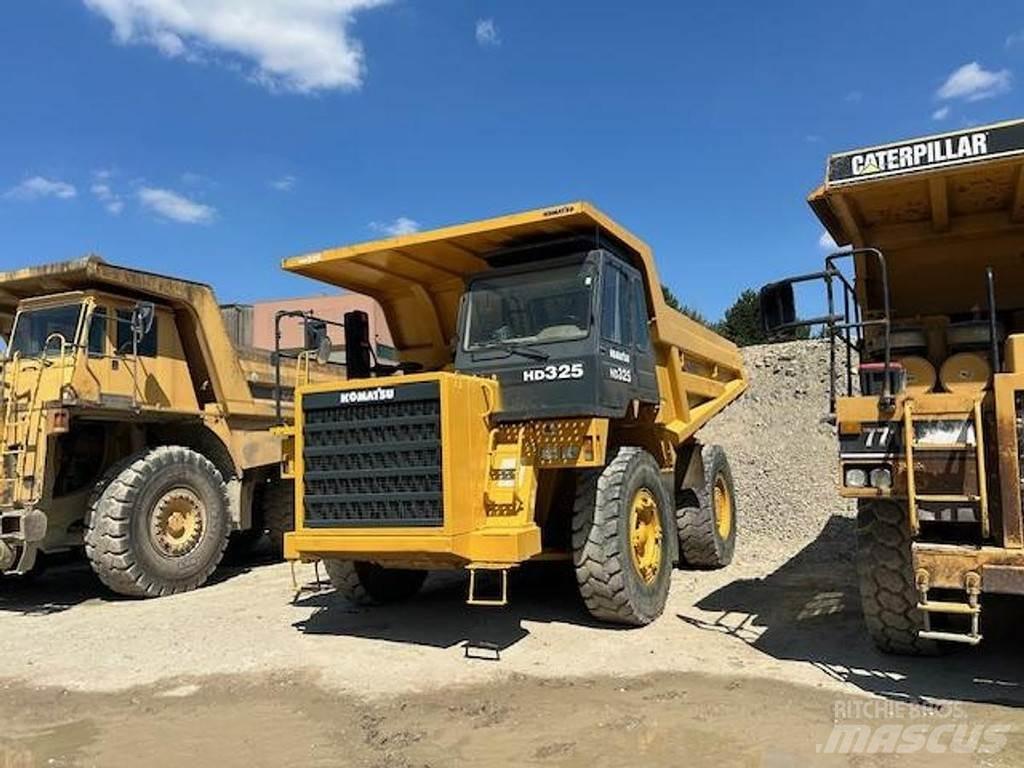 Komatsu HD325-6KE Dumpers εργοταξίου