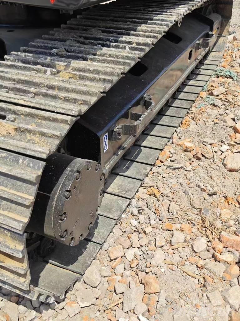 Hitachi ZX200 Εκσκαφείς με ερπύστριες