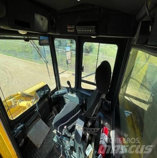 Bomag BC772EB-2 Οδοστρωτήρες μονού κυλίνδρου