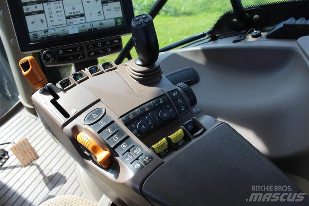 John Deere 6215R Τρακτέρ