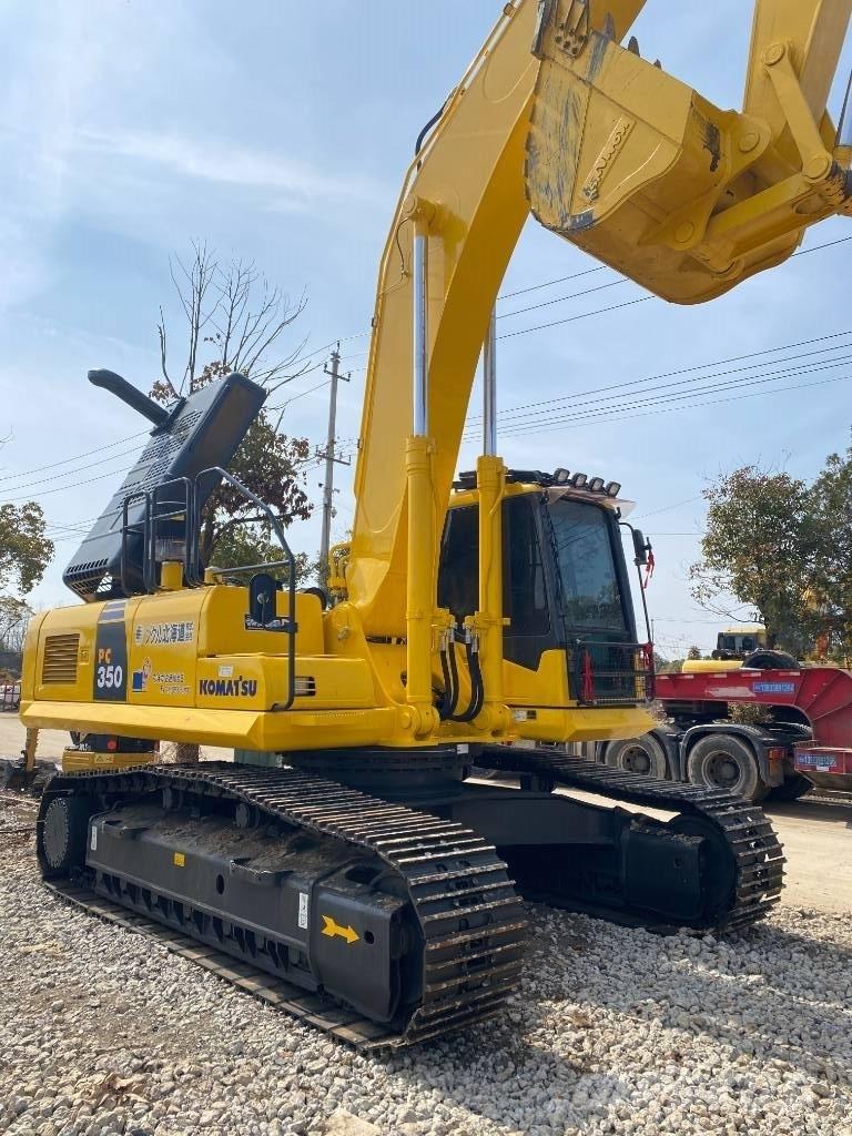Komatsu 240LC-8 Εκσκαφείς με ερπύστριες