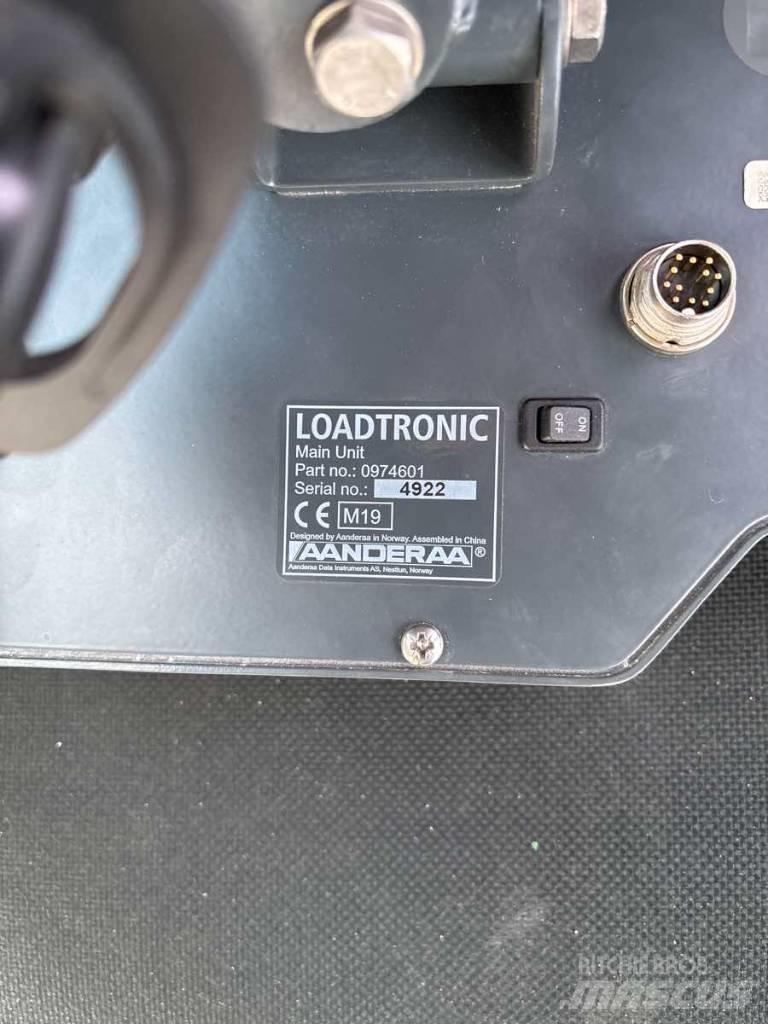 CAT 352F Εκσκαφείς με ερπύστριες