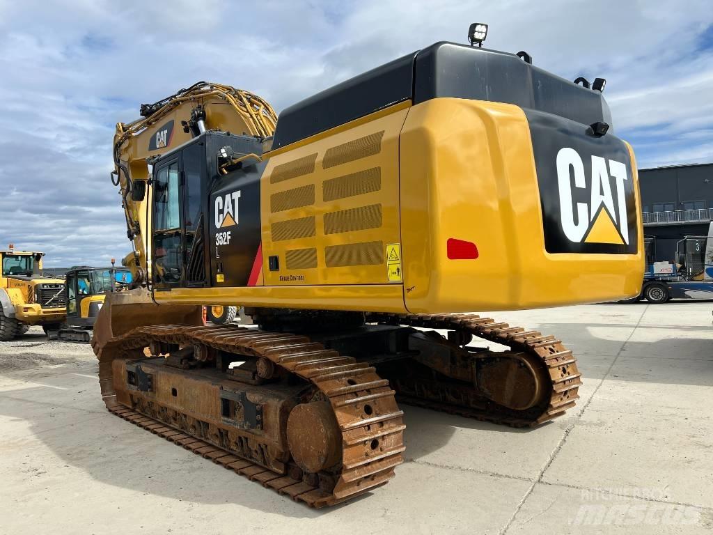 CAT 352F Εκσκαφείς με ερπύστριες