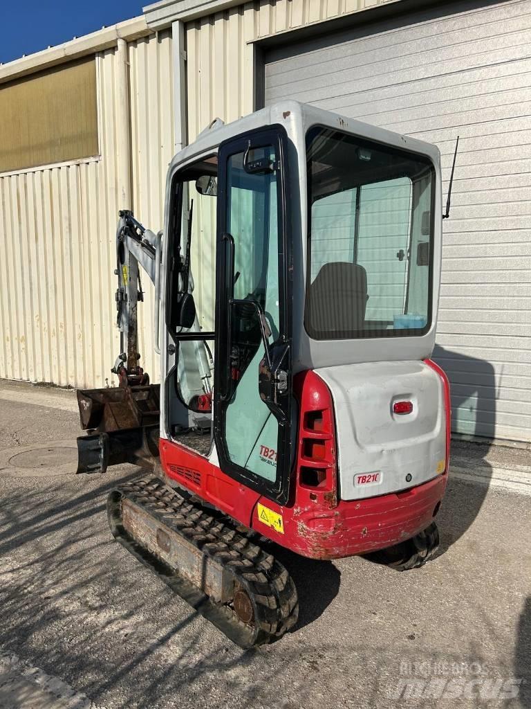 Takeuchi TB216 Εκσκαφάκι (διαβολάκι) < 7t