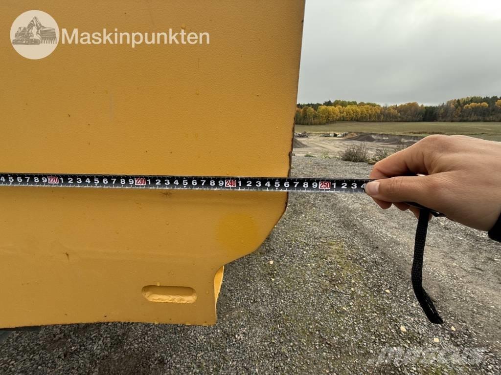 Metsjö MetaQ 60 Ανατρεπόμενες ρυμούλκες