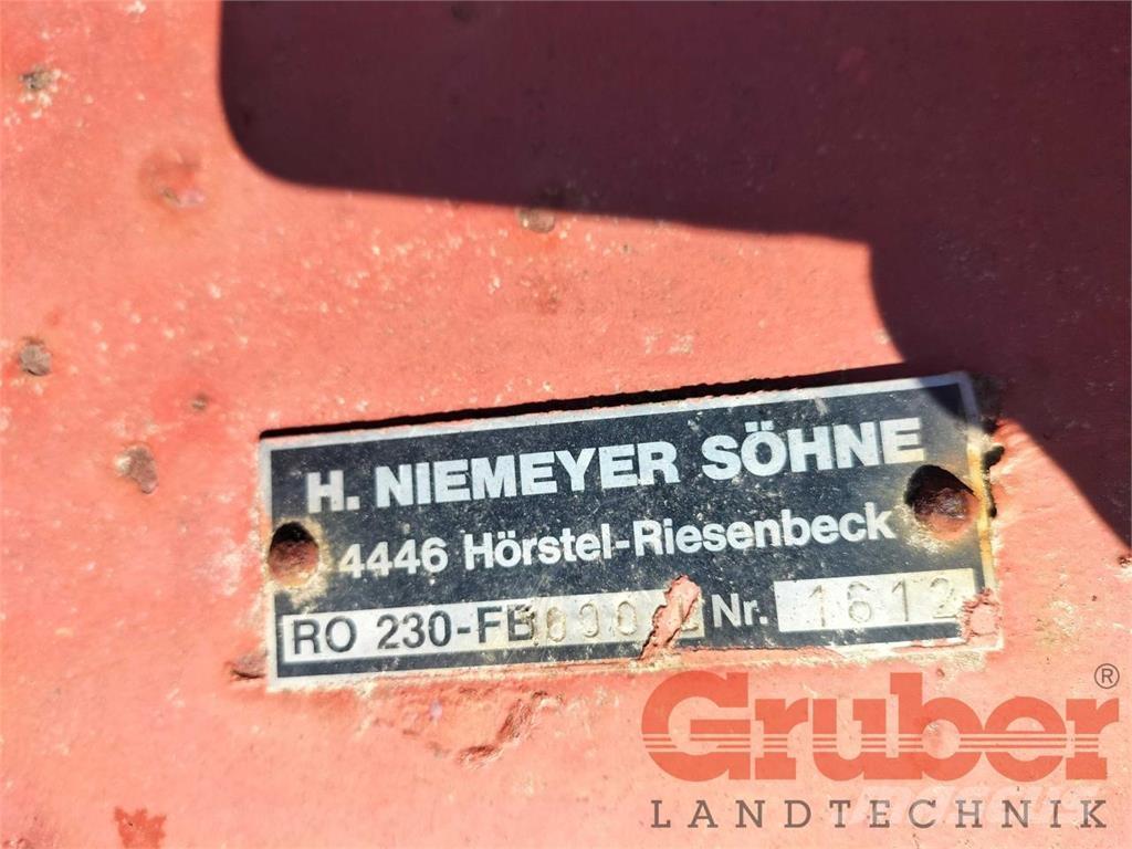 Niemeyer RO 230 Χορτοκοπτικά