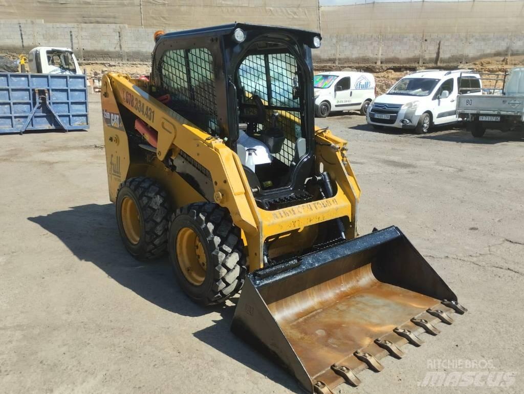 CAT 226 D Φορτωτάκια