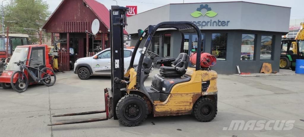CAT GP 25 N Περονοφόρα ανυψωτικά κλαρκ με φυσικό αέριο LPG