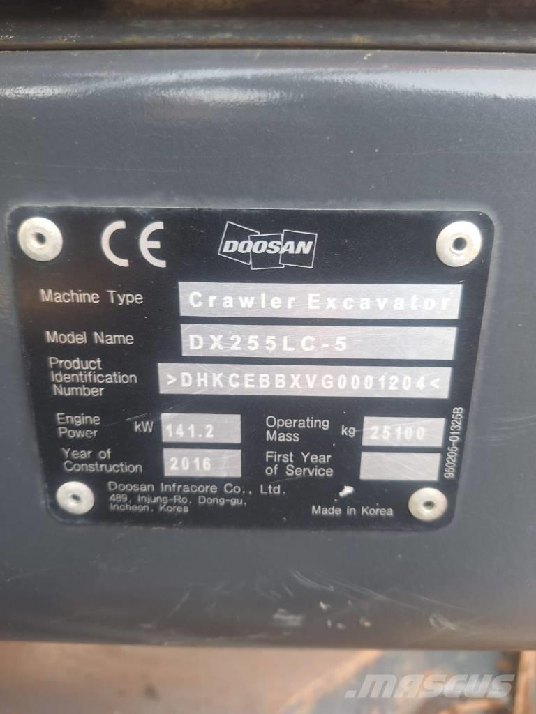 Doosan DX 255 LC-5 Εκσκαφείς με ερπύστριες