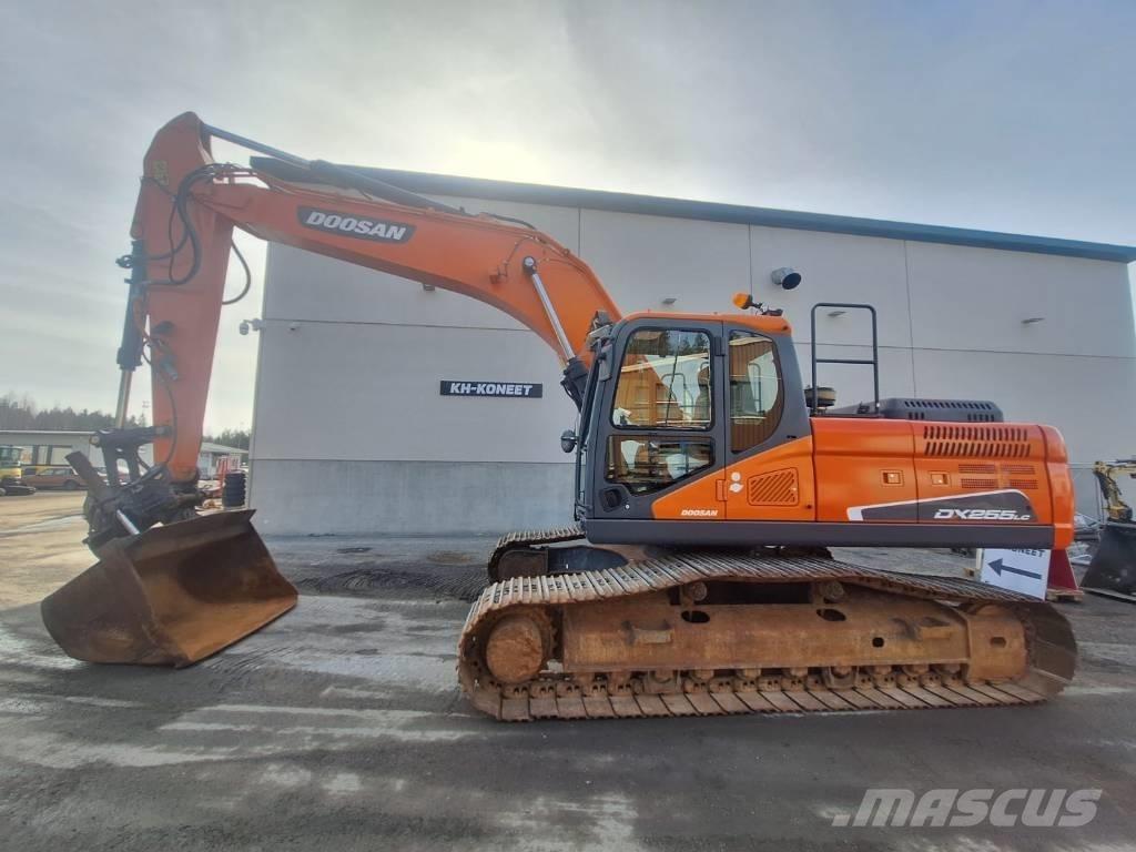 Doosan DX 255 LC-5 Εκσκαφείς με ερπύστριες