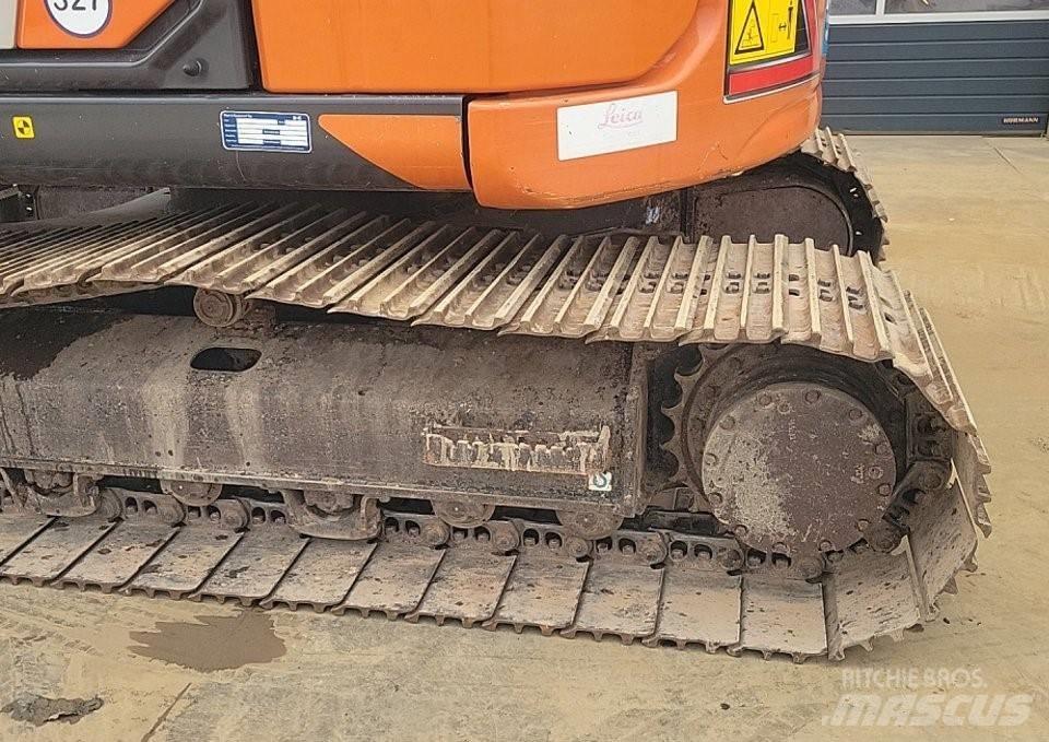 Hitachi ZX135US-7 Εκσκαφείς με ερπύστριες