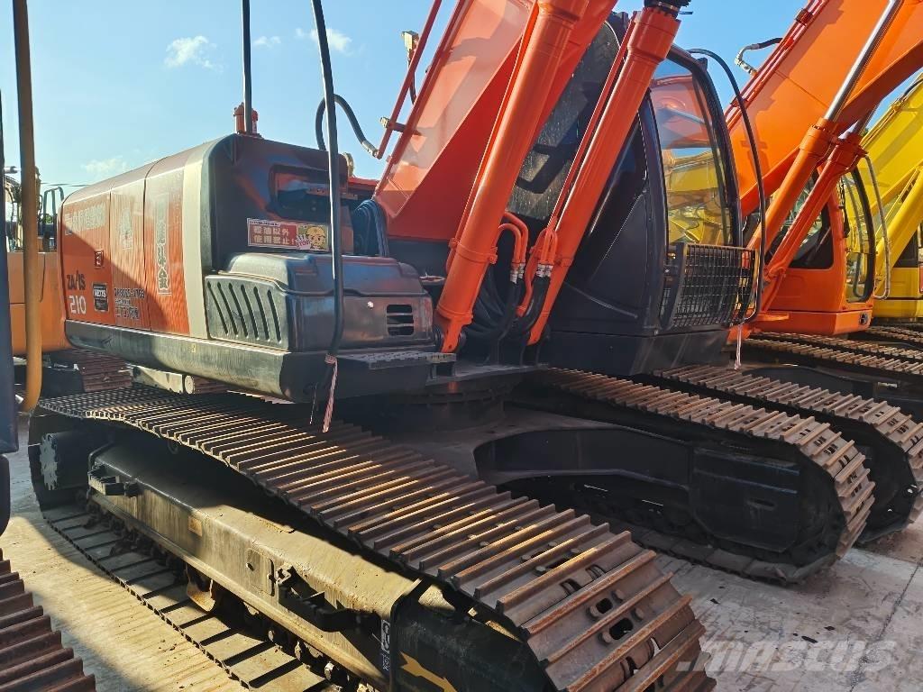 Hitachi ZX 210 Εκσκαφείς με ερπύστριες