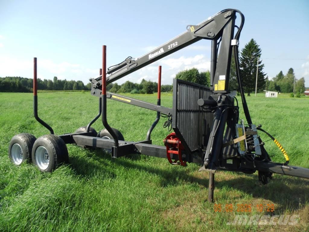 Nokka 2752 Ρυμούλκες δασοπονίας