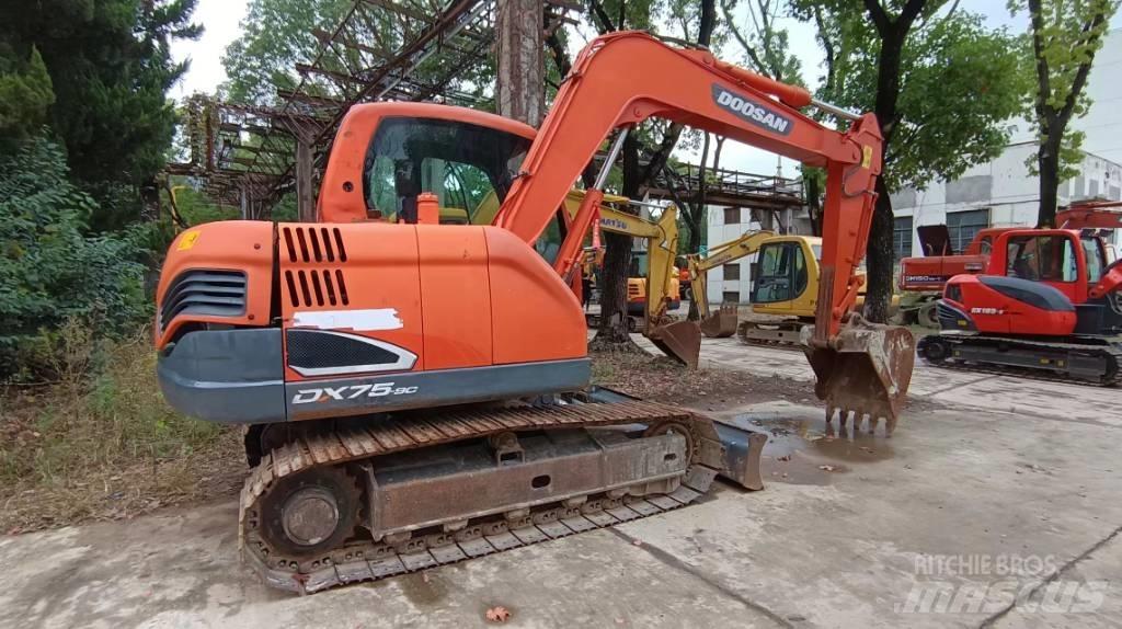 Doosan DX 75-9 C Εκσκαφείς με ερπύστριες
