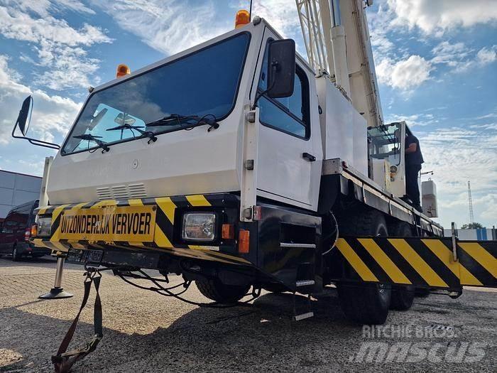 P&H S60 Century 2 Γερανοί ανώμαλου εδάφους