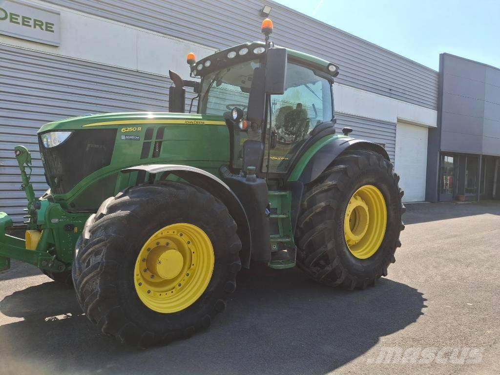 John Deere 6250R Τρακτέρ