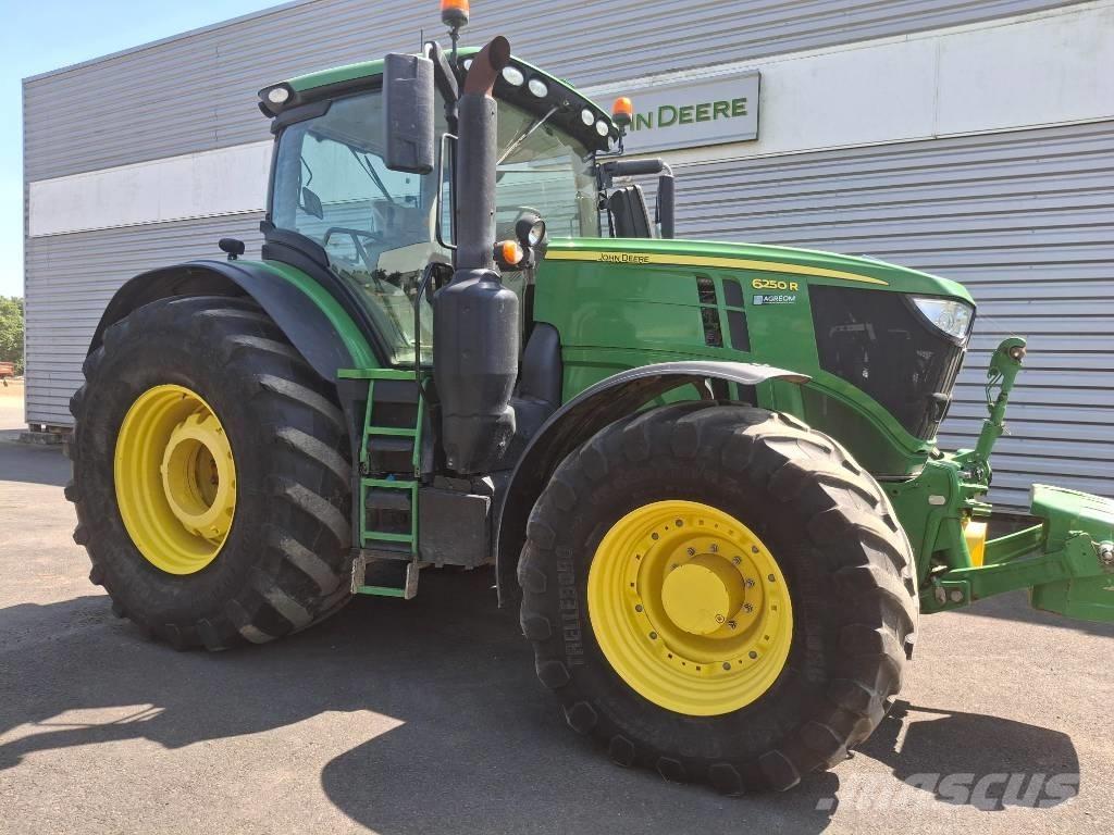 John Deere 6250R Τρακτέρ
