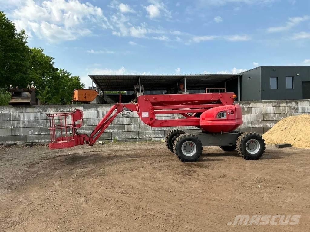 Manitou ATJ160 Ανυψωτήρες με αρθρωτό βραχίονα