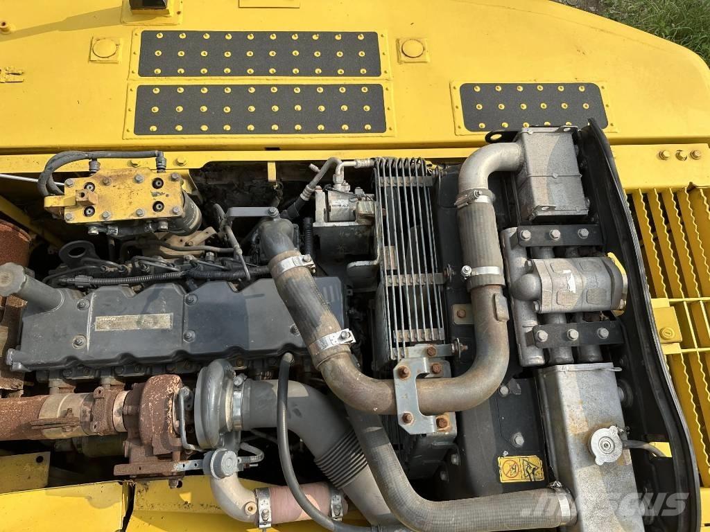 Komatsu PC240-8 Εκσκαφείς με ερπύστριες