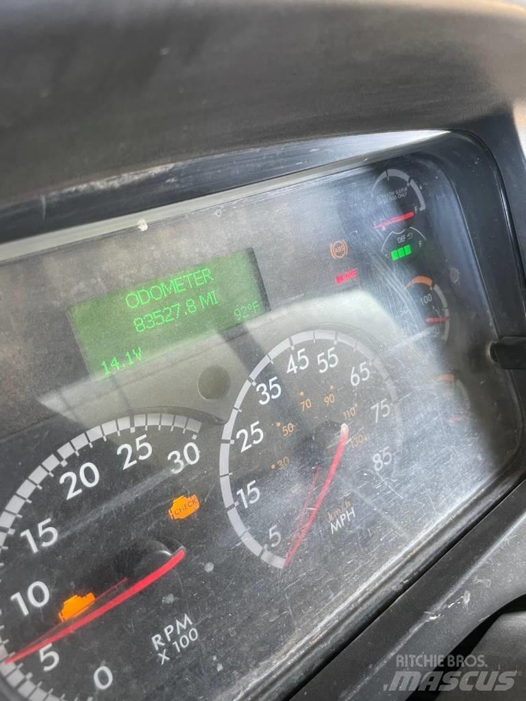 Freightliner 108 SD Βυτία νερού