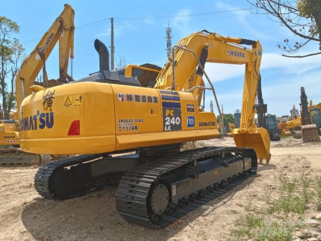 Komatsu PC 240 Εκσκαφείς με ερπύστριες