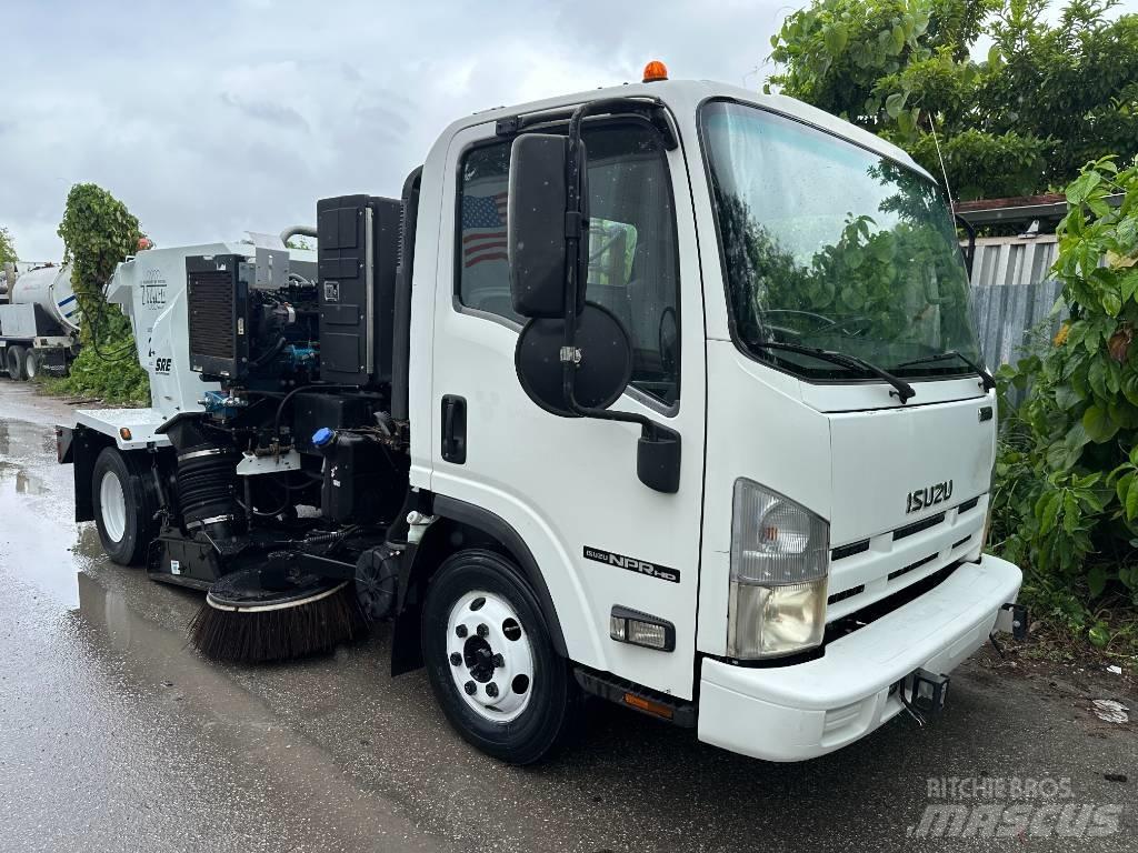 Isuzu NPR HD Φορτηγά σκούπες